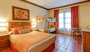 /content/rooms/StandardHotelElPaso/hotel-el-paso-habitacion-standard-02
