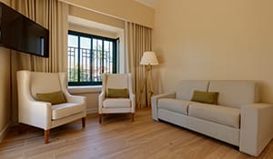 /content/rooms/SuiteHotelPortaventura/hotel-portaventura-habitacion-suite-04